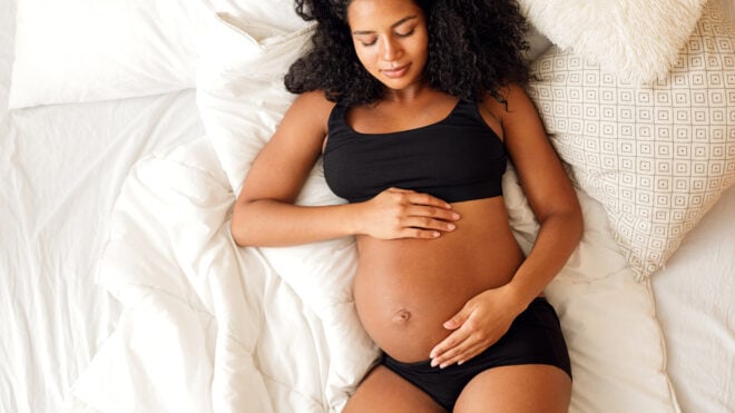 twin pregnancy symptoms week by week featured